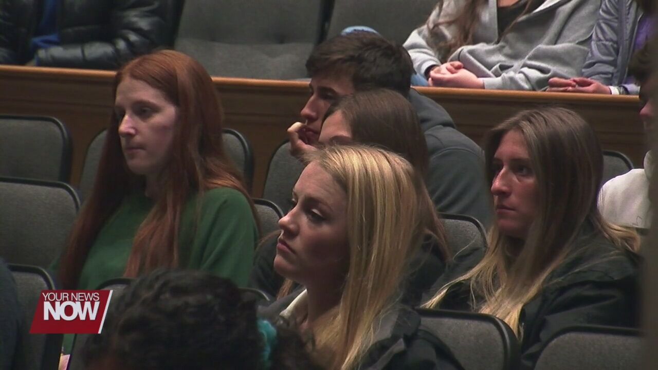 Former WNBA champion coach talks about empowerment at Bluffton University
